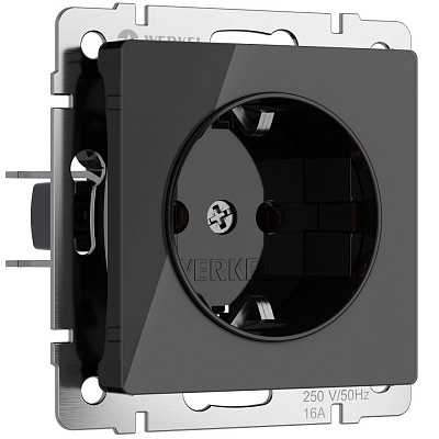 Розетка с заземлением и шторками Werkel черный акриловый a064042