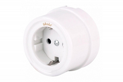 Розетка с заземлением и шторками белая Werkel W5671101 a051309
