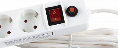 Удлинитель с сетевым фильтром UNIVersal 6х5м. с/з. шторки (бел.) UNIVersal 967U-3005