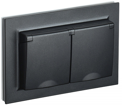 Розетка двойная с крышкой IEK Brite РСбш12-3-44-БрЧ черный BR-R26-16-44-K02-F