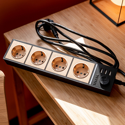 Розеточный блок 4-х местный + 3 USB Werkel W6514944 черный/шампань a051462