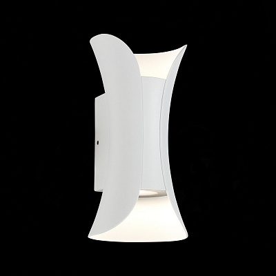 Уличный настенный светодиодный светильник ST Luce Cosetto SL1584.501.01