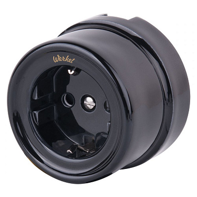 Розетка с заземлением Werkel W5671008 черная a051453