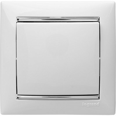 Выключатель одноклавишный белый Legrand Valena Classic 774401