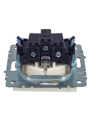 Розетка с заземлением и защитными шторками IEK Brite РС14-1-0-БрЖ жемчуг BR-R14-16-K36