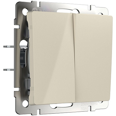 Перекрестный переключатель двухклавишный Werkel слоновая кость a058434