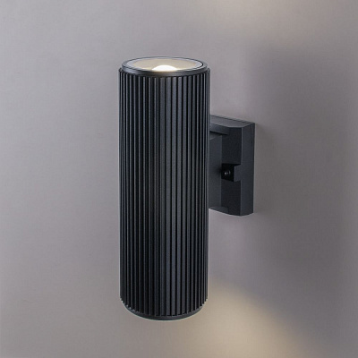 Уличный настенный светильник Elektrostandard Strict 1403 TECHNO черный a033490