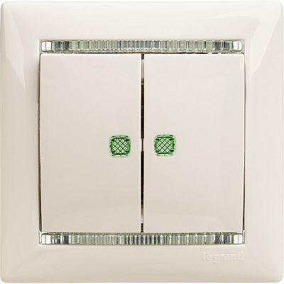 Выключатель двухклавишный с подсветкой белый Legrand Valena Classic 774428