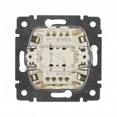 Переключатель на два направления белый Legrand Valena Classic 774406