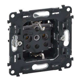 Механизм силовой розетки 2К+З Legrand Valena 753025