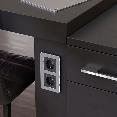 Рамка для розетки на 2 поста Werkel Platinum W0022606 алюминий a059212