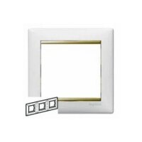 Рамка на 3 поста Legrand Valena 774283 белый/золото