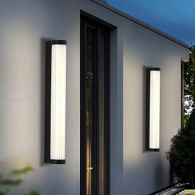 Уличный настенный светильник Kolonne Favourite 4639-1W