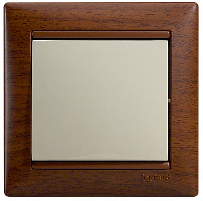 Переключатель на два направления бежевый Legrand Valena Classic 774306