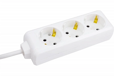 Удлинитель 3х5м с/з 16А У03 2P+PE 250В 3х1 IEK WYP10-16-03-05-Z-N