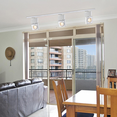 Трековый светодиодный светильник Novotech Zeus 357871