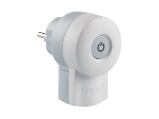 Вилка с/з с выключателем Legrand 16А 050409