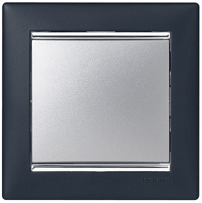 Выключатель одноклавишный алюминий Legrand Valena Classic 770101