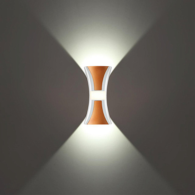 Уличный настенный светодиодный светильник Novotech Calle 358937